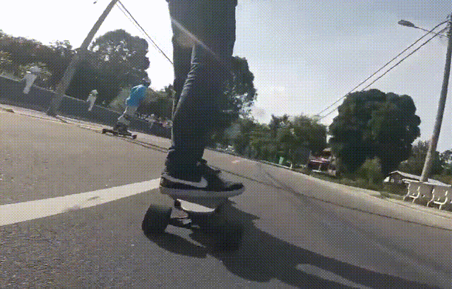 MAXFIND Max4 PRO Electric Skateboard