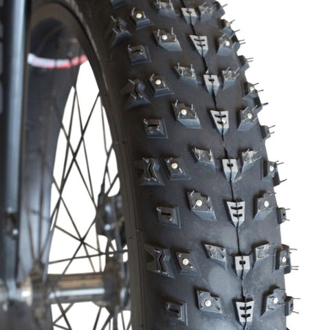 Rambo ARISUN SHARKTOOTH 26X4″ FOLDING STUDDED TIRE