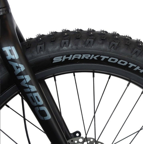Rambo ARISUN SHARKTOOTH 26X4″ FOLDING STUDDED TIRE